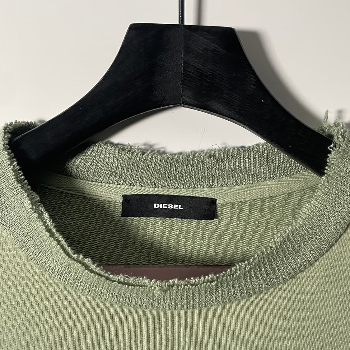 디젤 디스트로이드 라운드 맨투맨 (on.717)   상품이미지7