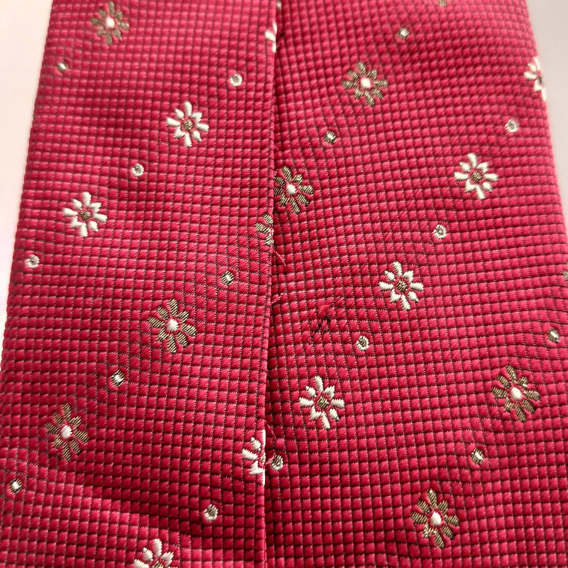 지방시 실크 레드 플라워 패턴 넥타이 10.1cm A등급 A18555
 상품이미지7