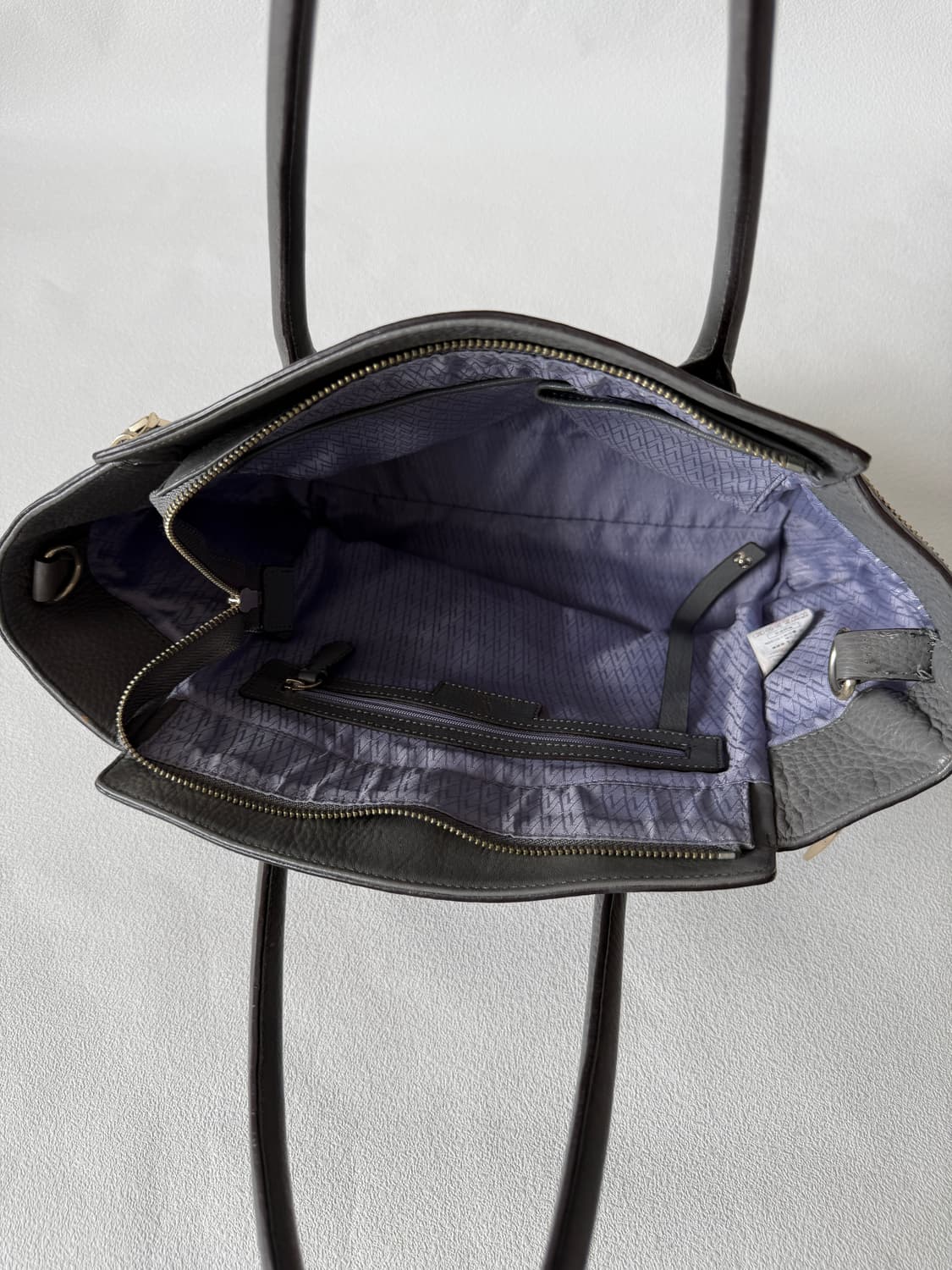 베라왕(VERA WANG) 레더 토트 크로스백 상품이미지9