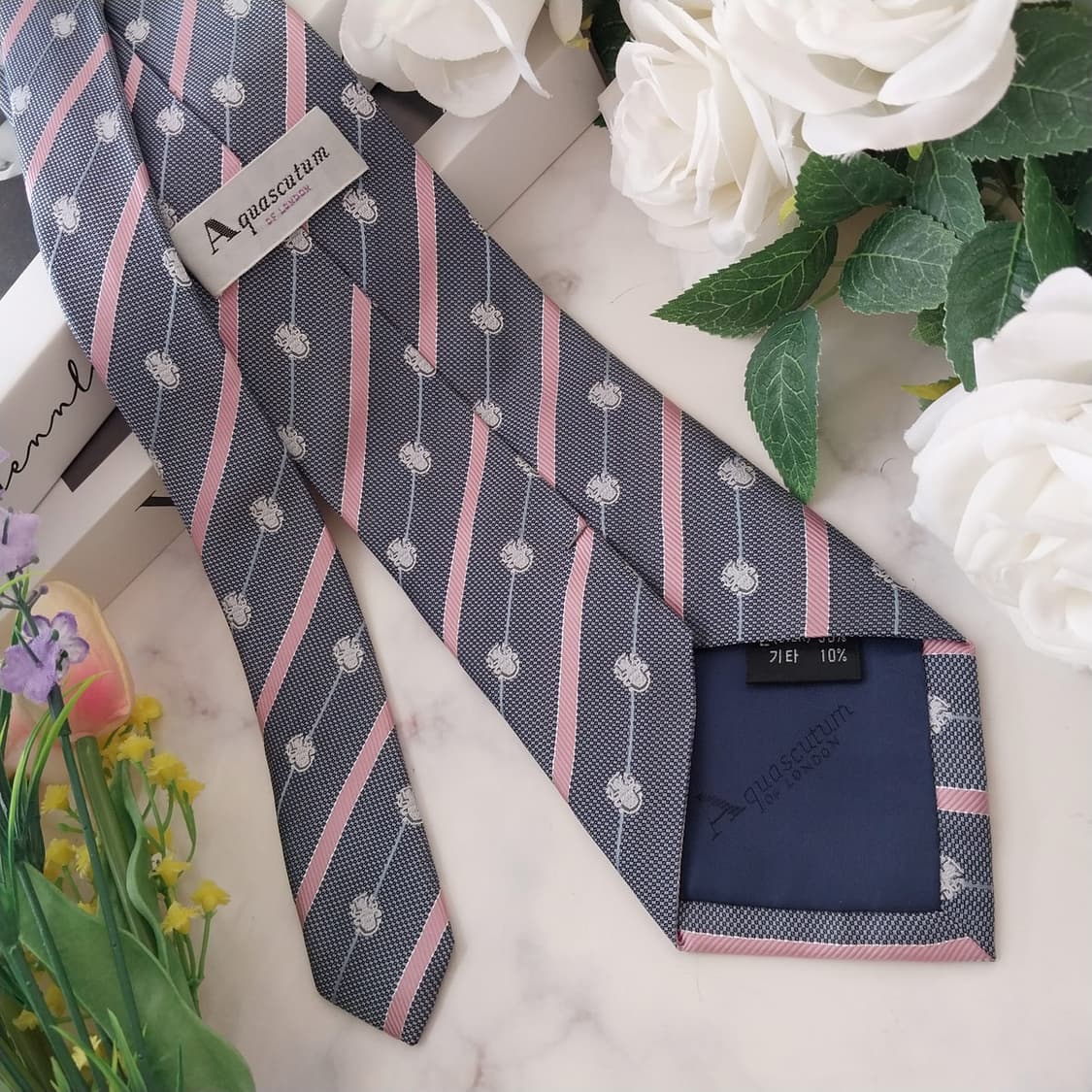 아쿠아스큐텀 실크 네이비 스트라이프 넥타이 9.3cm A+등급 K1128 상품이미지4