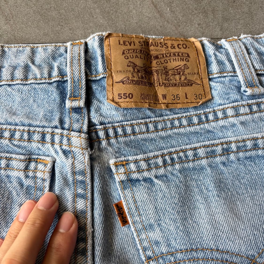 94년 8월 미국 생산 리바이스 550 오렌지탭 데님 팬츠 상품이미지10