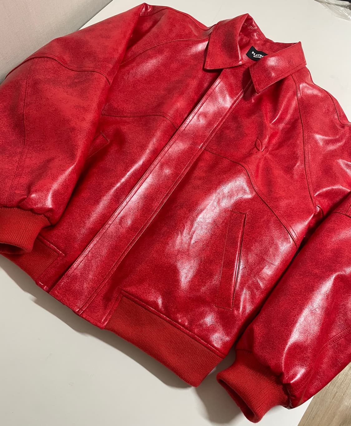 플레이보이 위캔더스 레드 가죽 자켓 상품이미지2