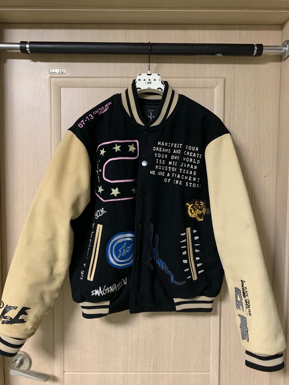 [L]트래비스스캇 프라그먼트 바시티 자켓 상품이미지1