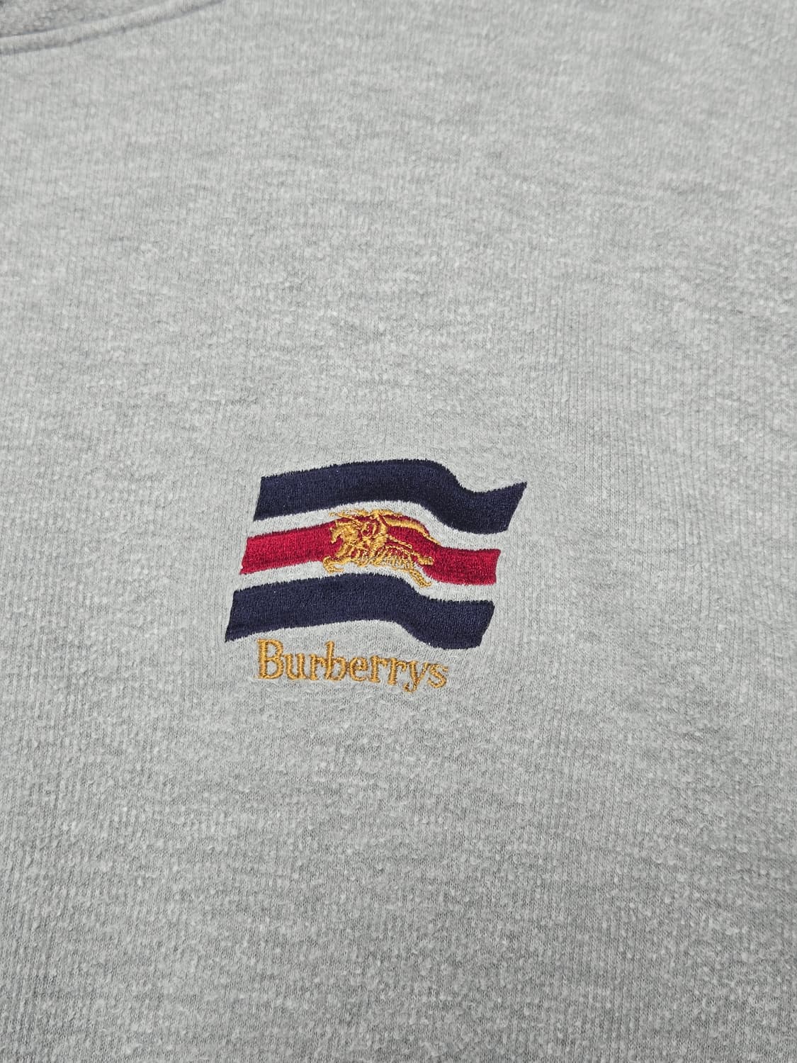 Burberrys Vintage Embroidered Logo Colla 상품이미지3