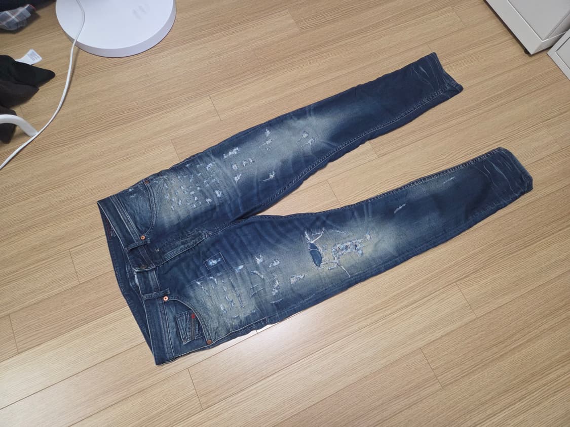 디젤 디펜더 조그진 상품이미지1