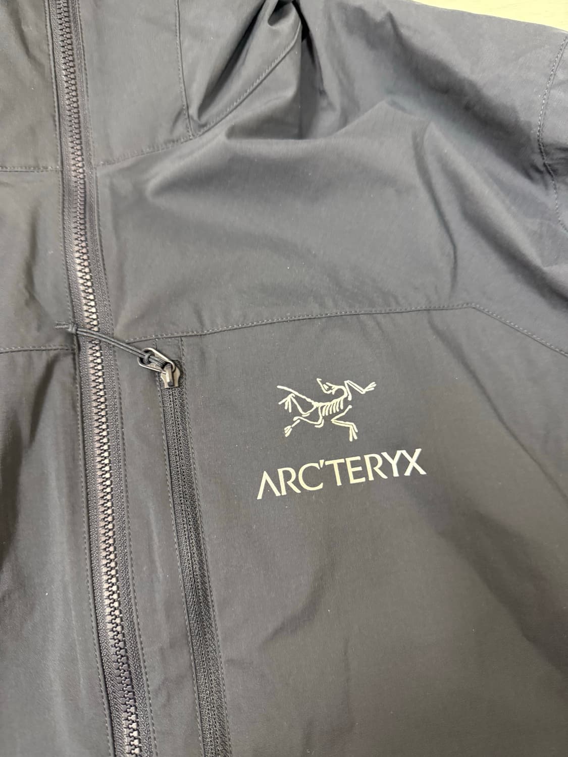 아크테릭스 스쿼미시 L 사이즈 블랙사파이어  일단   가격텍 까지있어서  상품이미지4