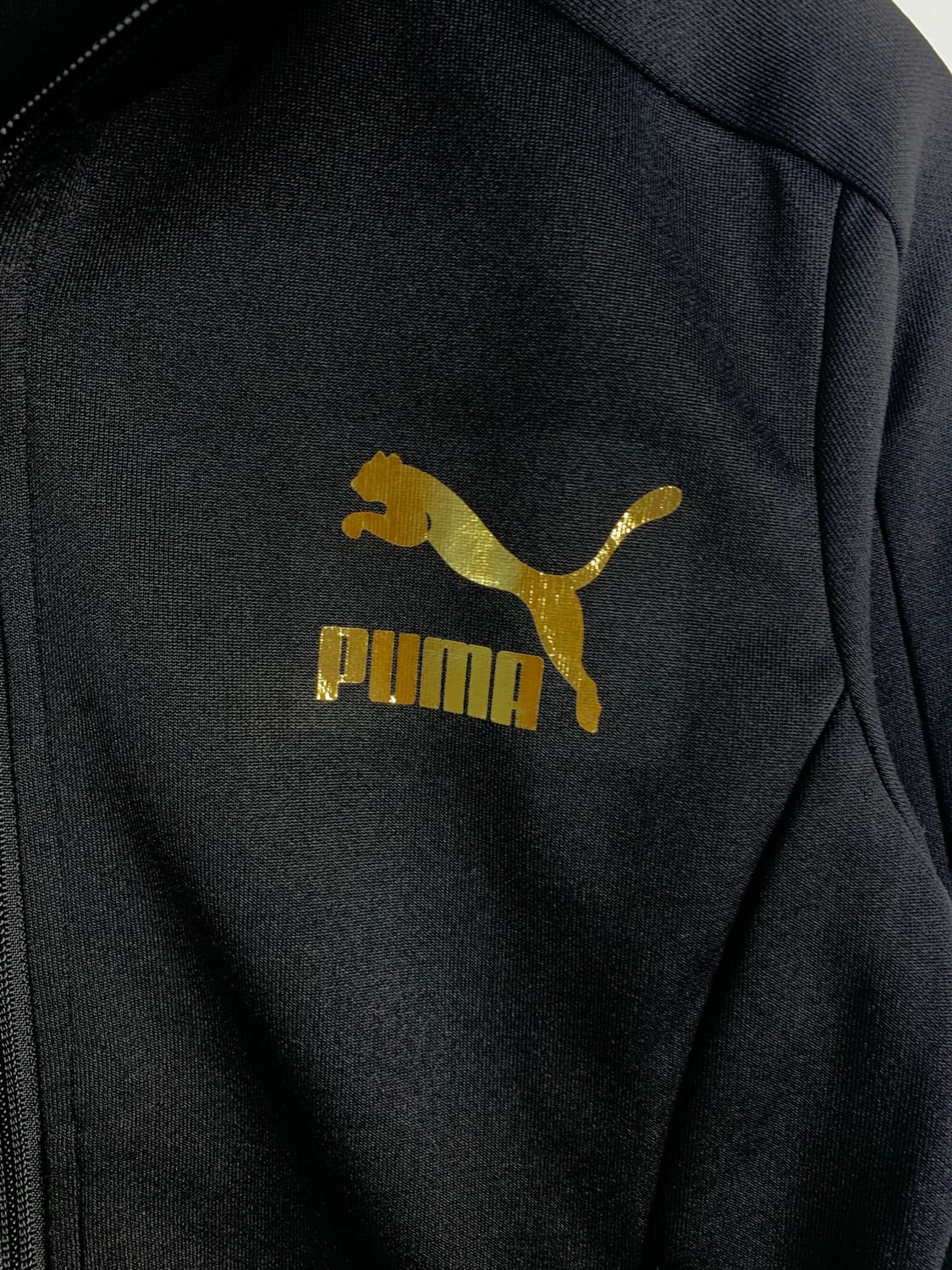 푸마 금장로고 블랙 트랙탑 져지 상품이미지3