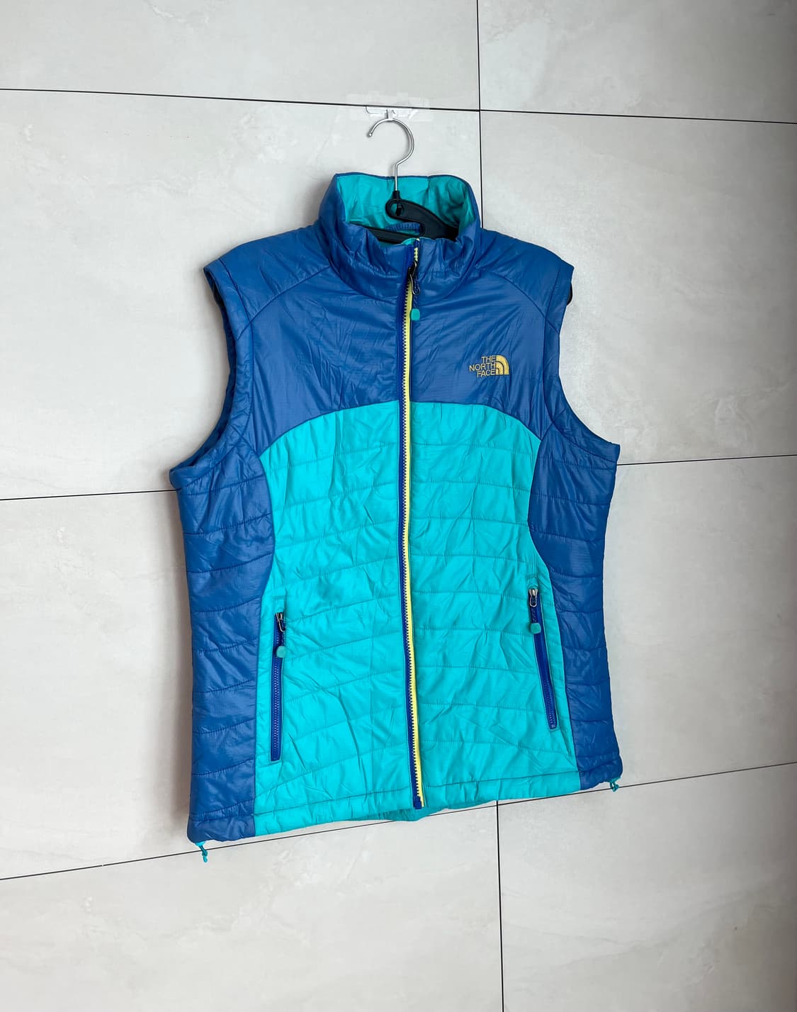 노스페이스 경량 퀼팅 패딩 조끼 블루 (95) 상품이미지2