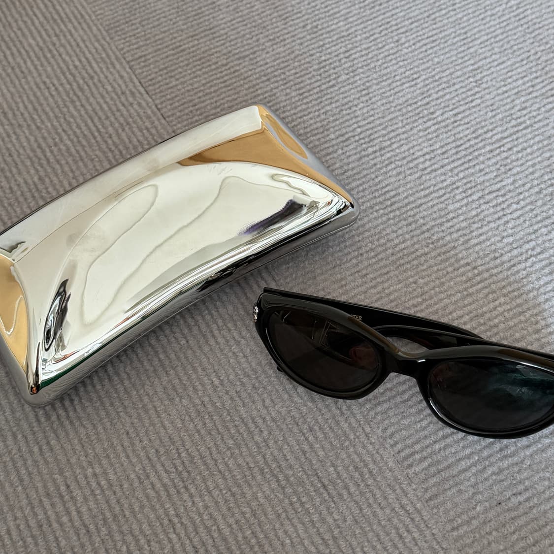 젠틀몬스터 키코 01 블랙 상품이미지2