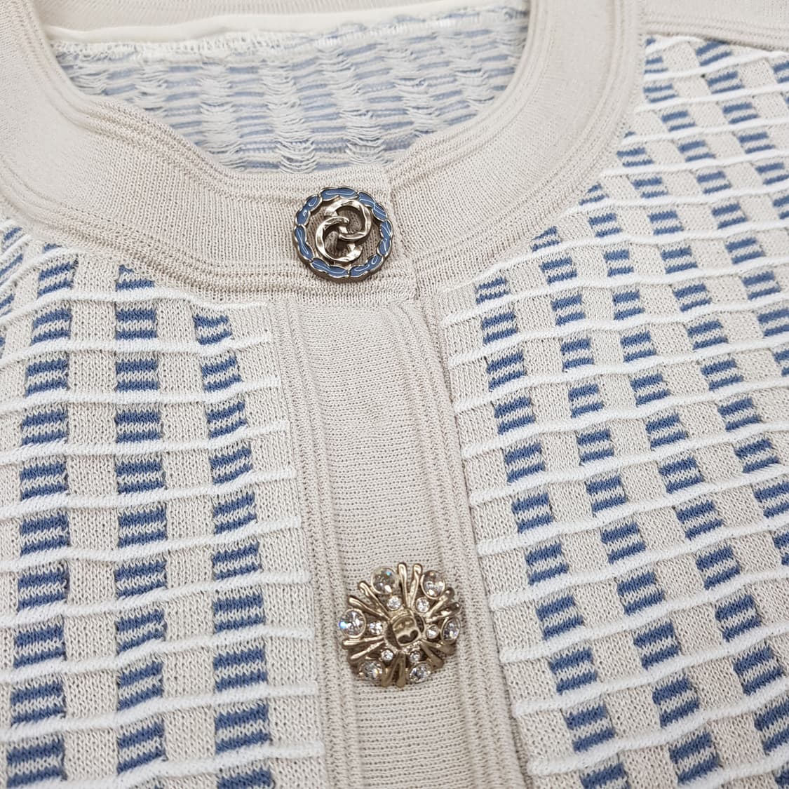 OBZEE 오브제 2021 시스루 슬리브 체크 니트 82-94-160 상품이미지5