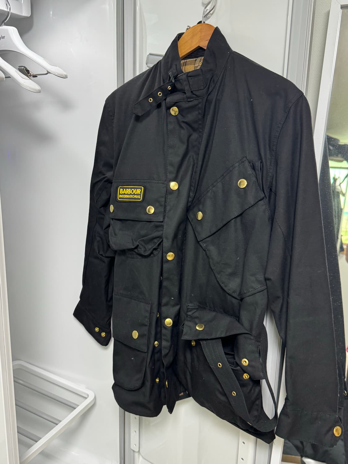 바버 인터내서널 a7 오리지널 왁스 자켓 블랙 40 새상품 판매합니다 상품이미지1