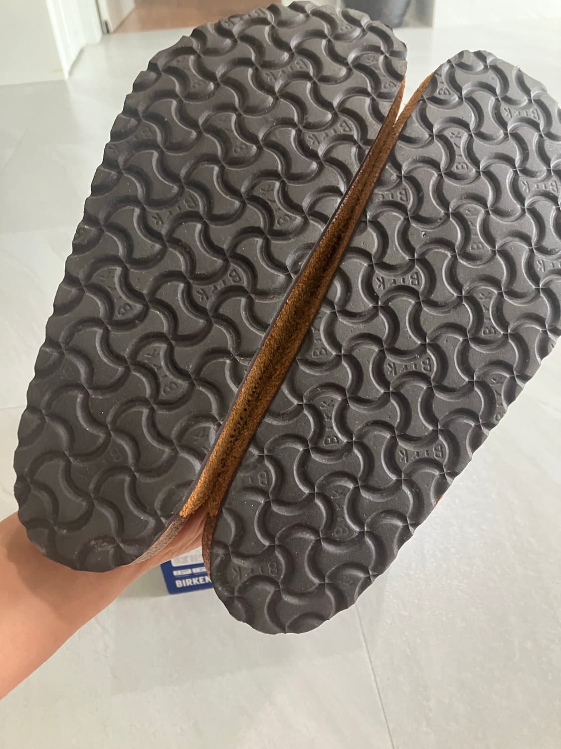 [265]버켄스탁 보스턴 새제품급 싸게 팝니다 상품이미지3