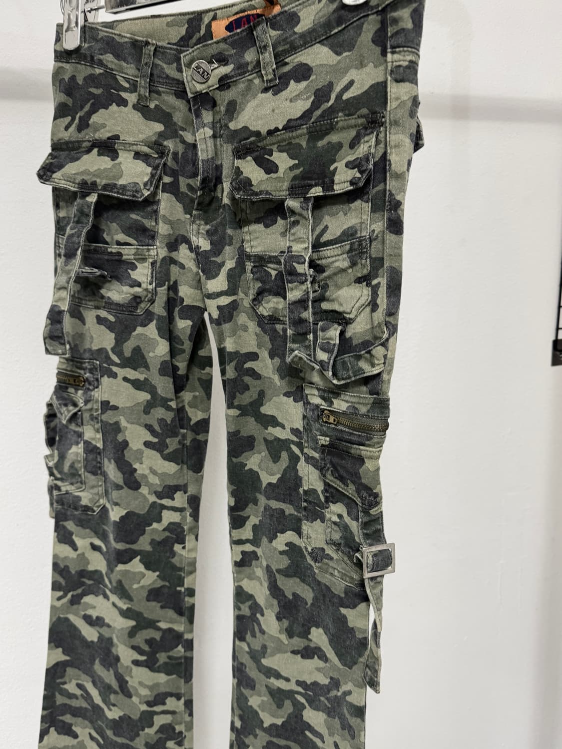 Camo pattern boots cut pants 상품이미지2