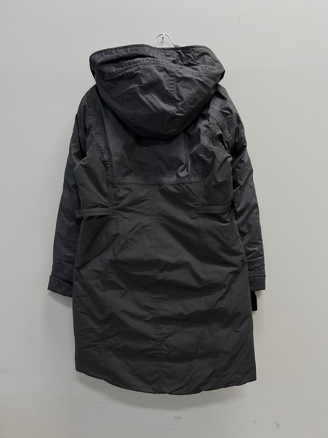 (M) 노스페이스 우먼스 구스다운 롱 자켓 차콜 상품이미지4