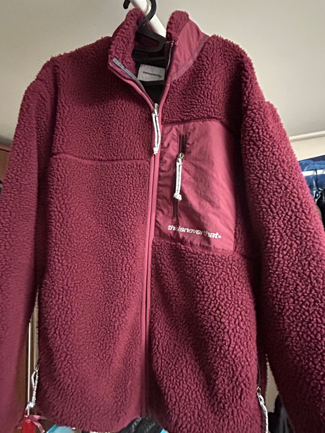 디스이즈네버댓 플리스 후리스 M 상품이미지1