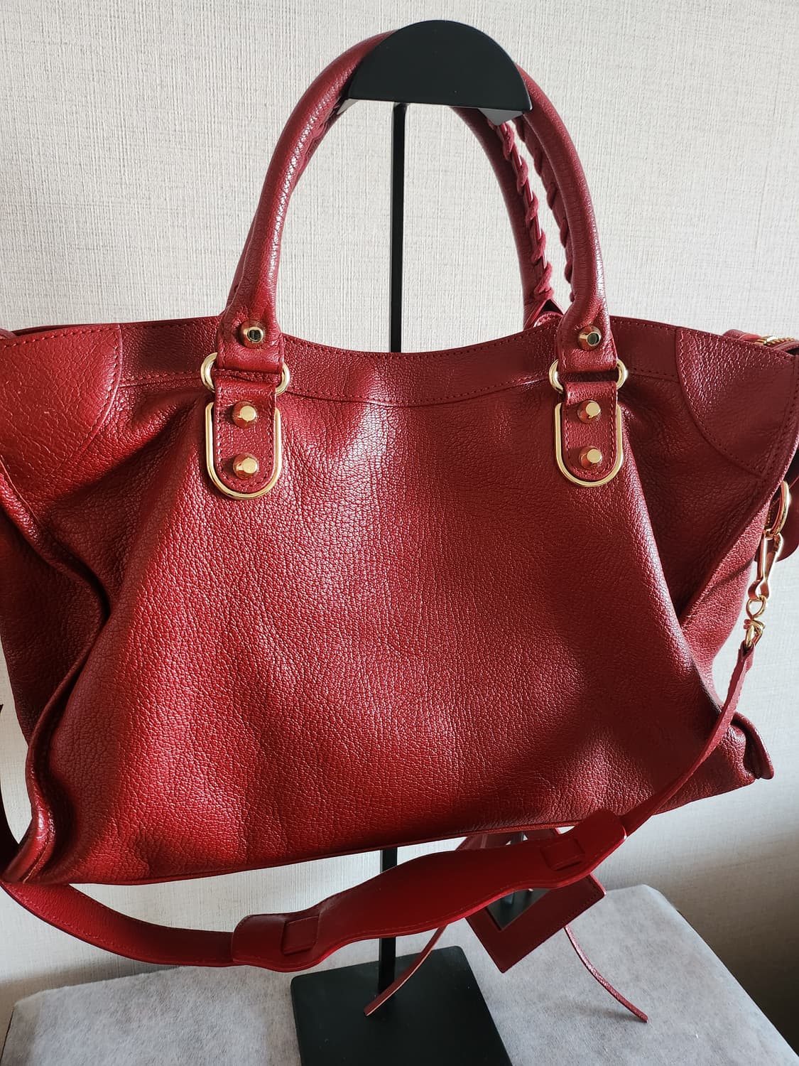 발렌시아가 모터시티백 미듐 메탈릭엣지 레드 상품이미지5