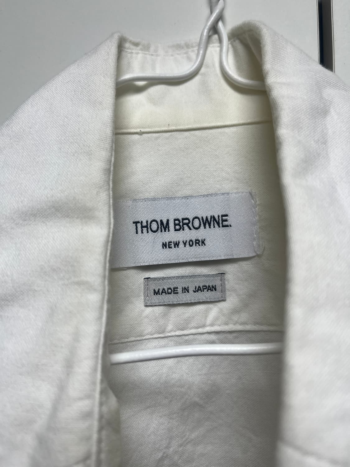 톰브라운 셔츠 상품이미지2