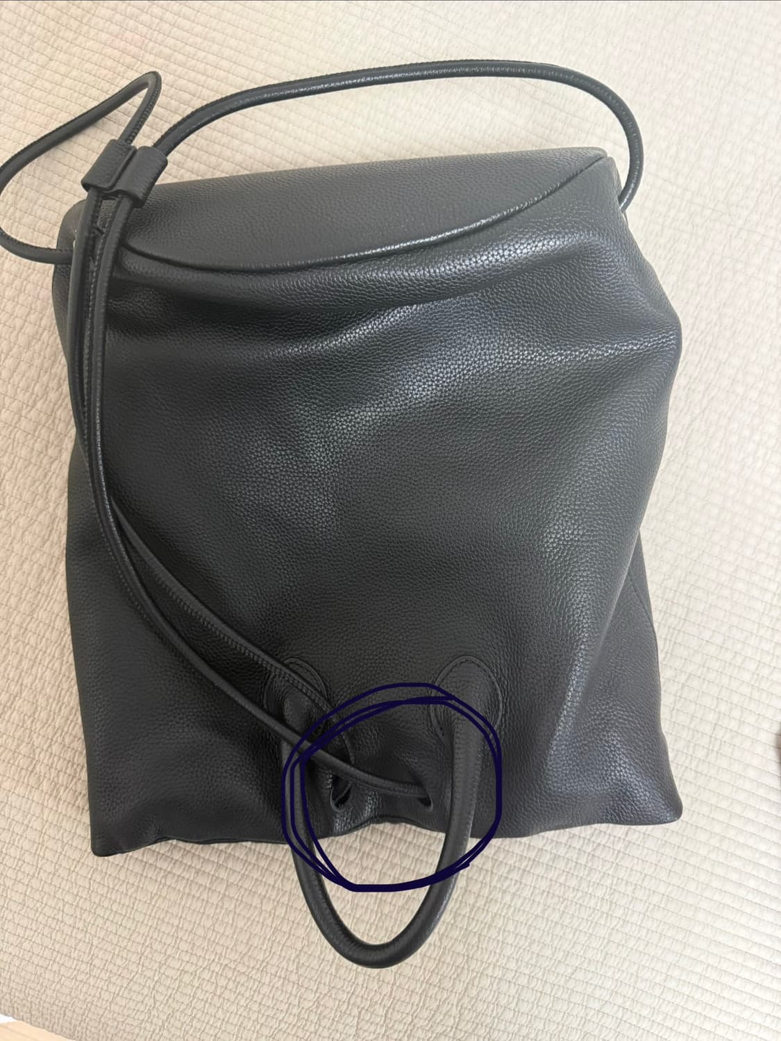 애테 FIN DRAWSTRING BAG 블랙 상품이미지2