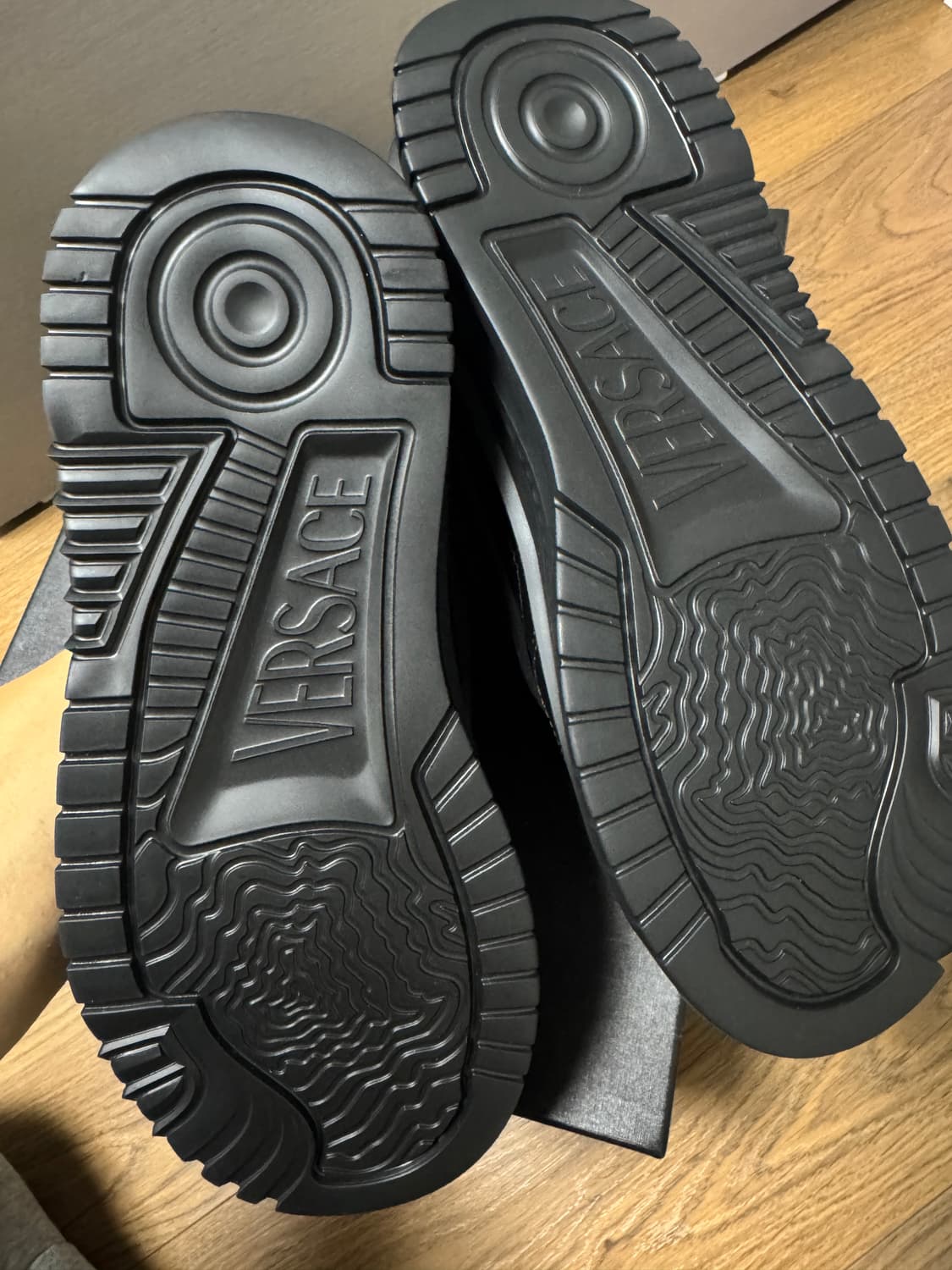 베르사체 오디세아 스니커즈 상품이미지2