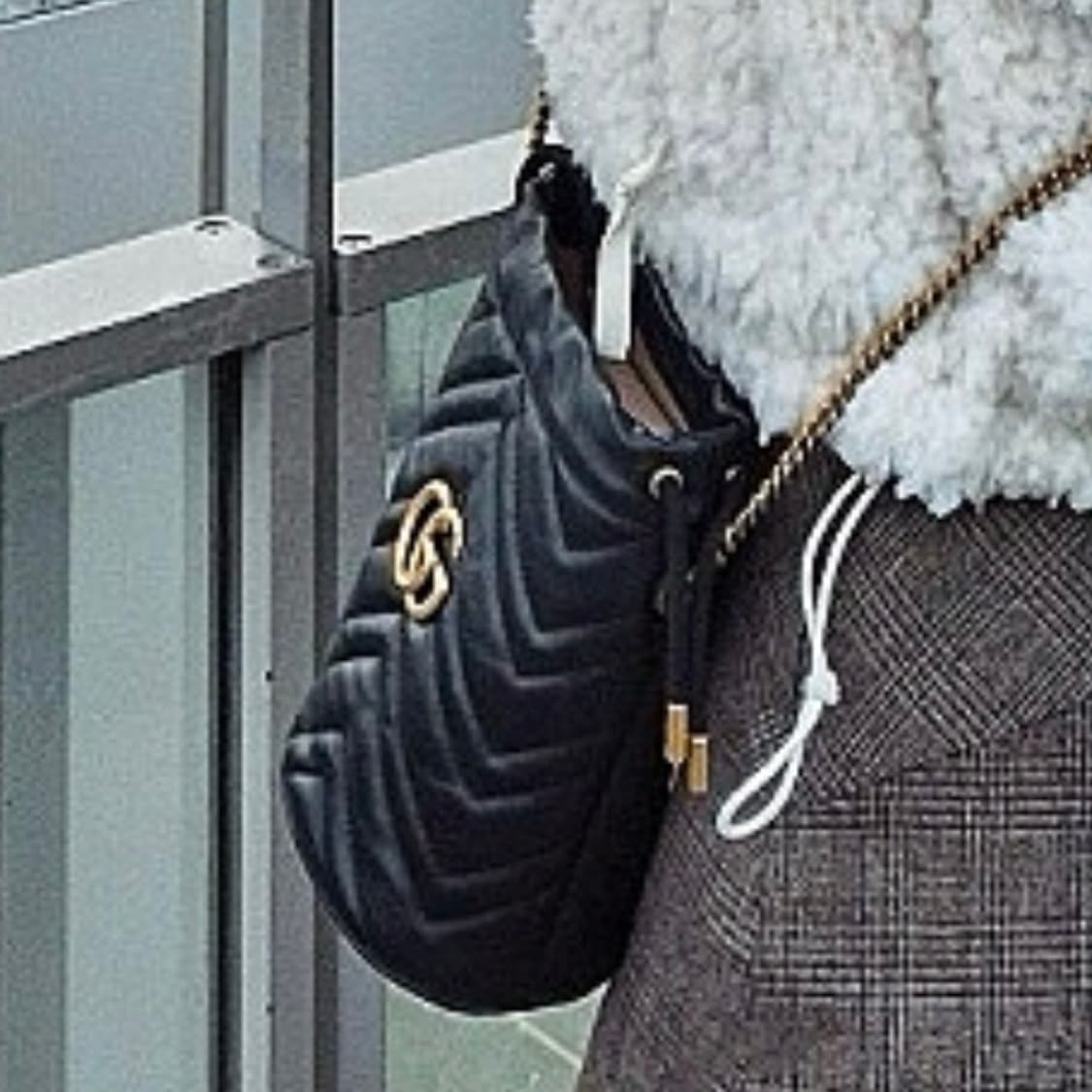 구찌 미니 버킷백 블랙 상품이미지2