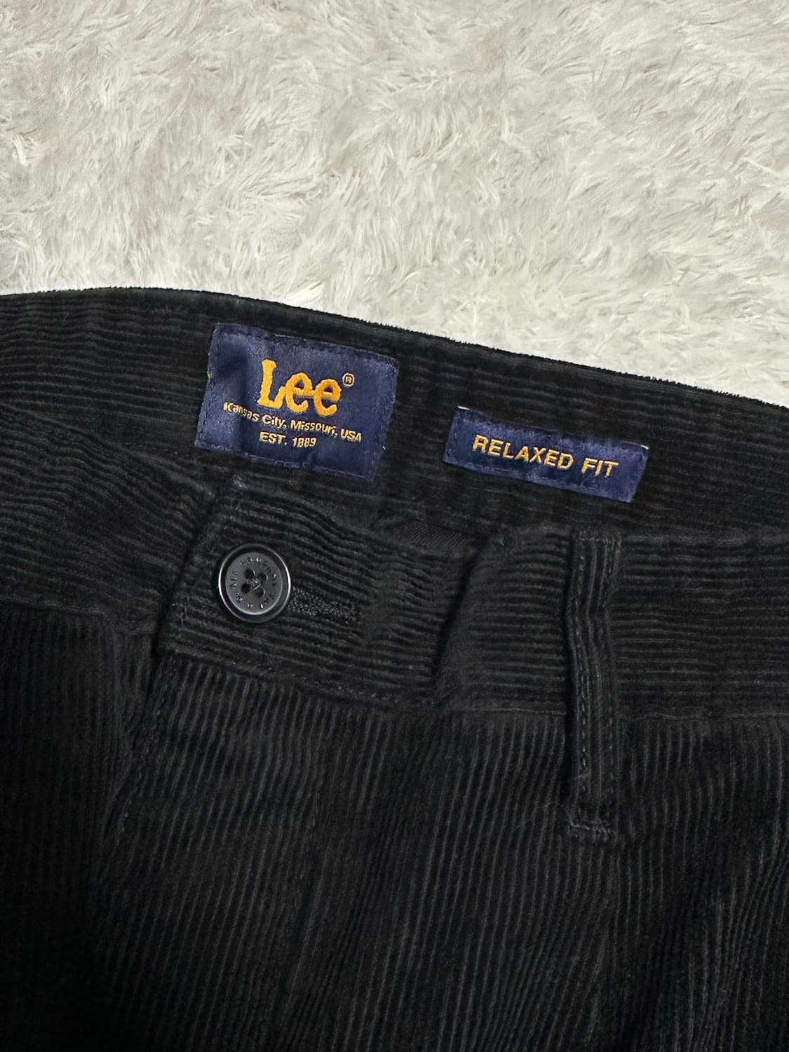 Lee 검정 코듀로이 바지  상품이미지2