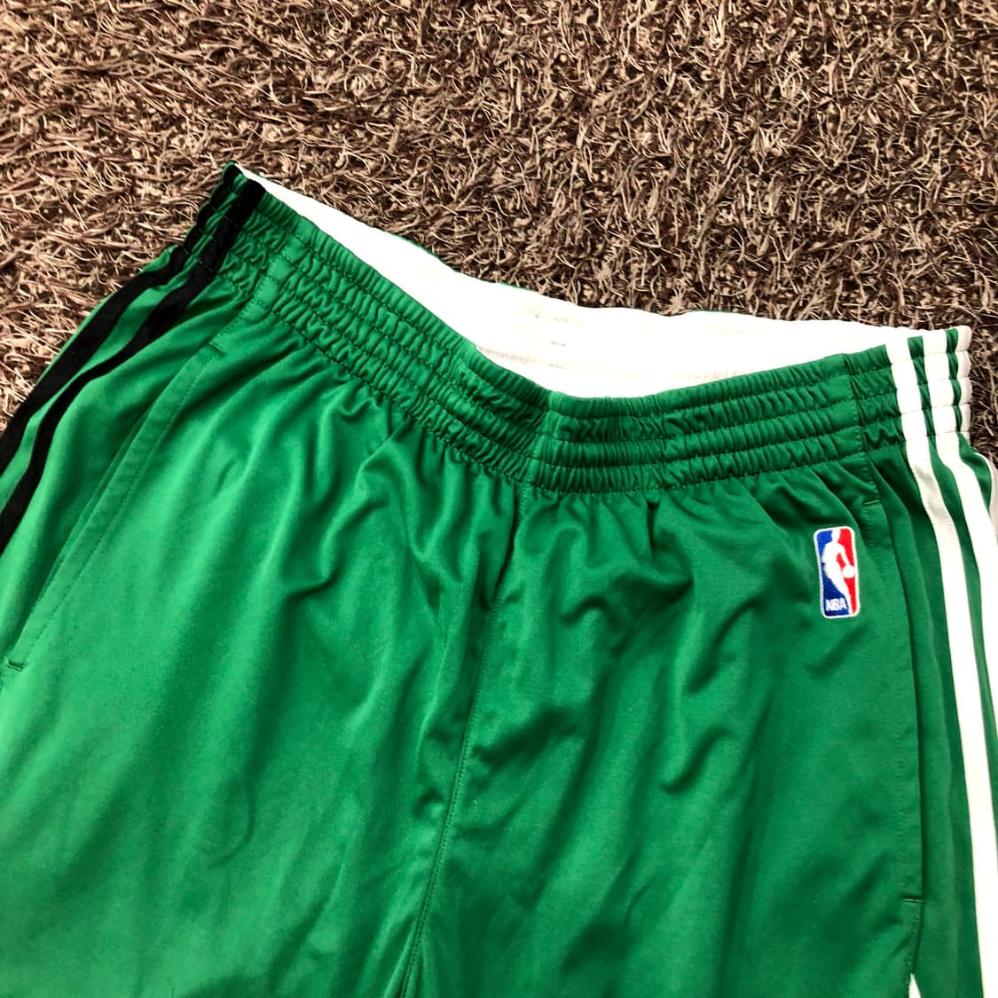 05 아디다스 NBA 셀틱 반바지 상품이미지2