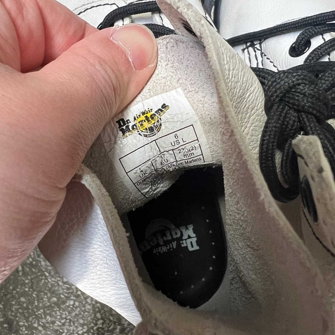 닥터마틴 1460 파스칼 화이트 부츠 상품이미지6