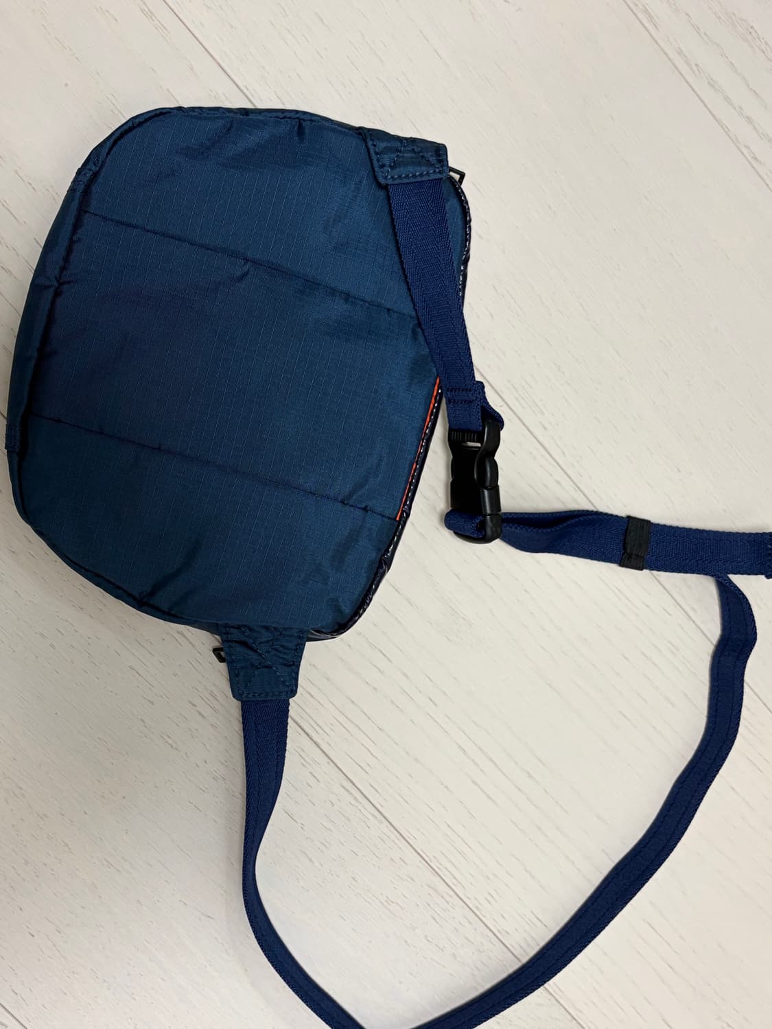 디젤 크로스백 상품이미지3