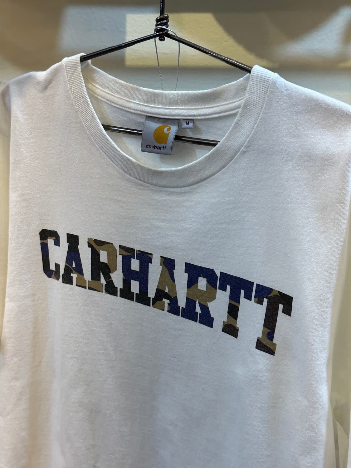 칼하트 카모 스펠아웃 로고 반팔 티셔츠 화이트 M 상품이미지2
