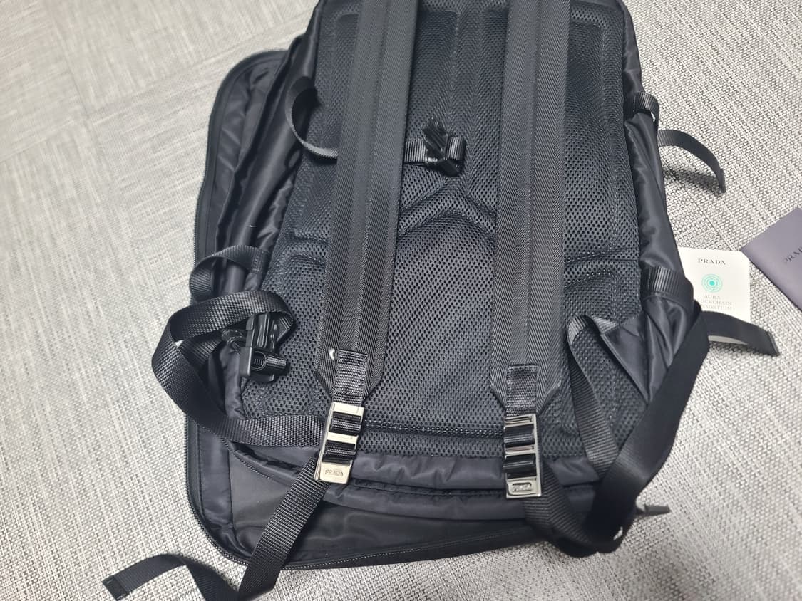 프라다 백팩 2vz101 캐리어백팩 리나일론 사피아노 백팩 상품이미지4