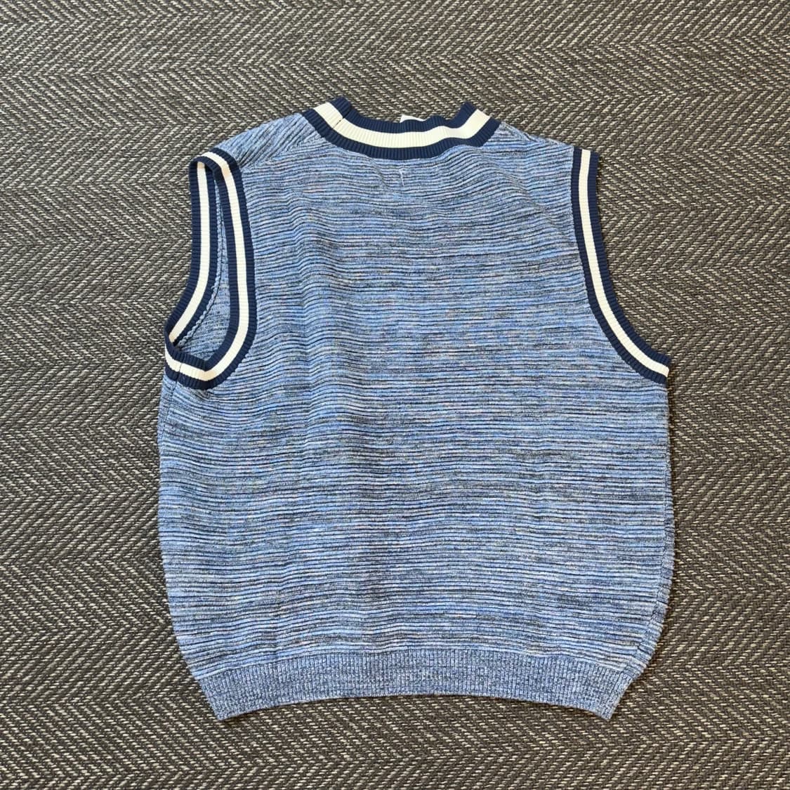 MARKM 브이넥 니트 조끼 블루 90 상품이미지3