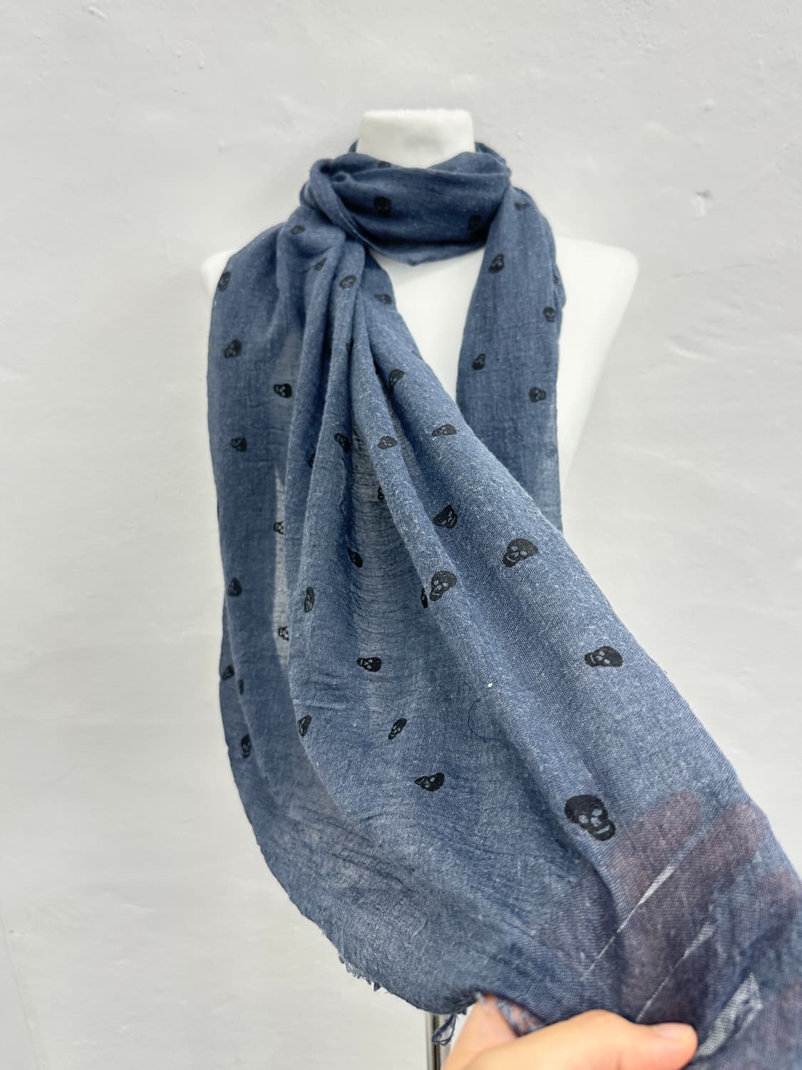 Vintage interlogo skull scarf  상품이미지4