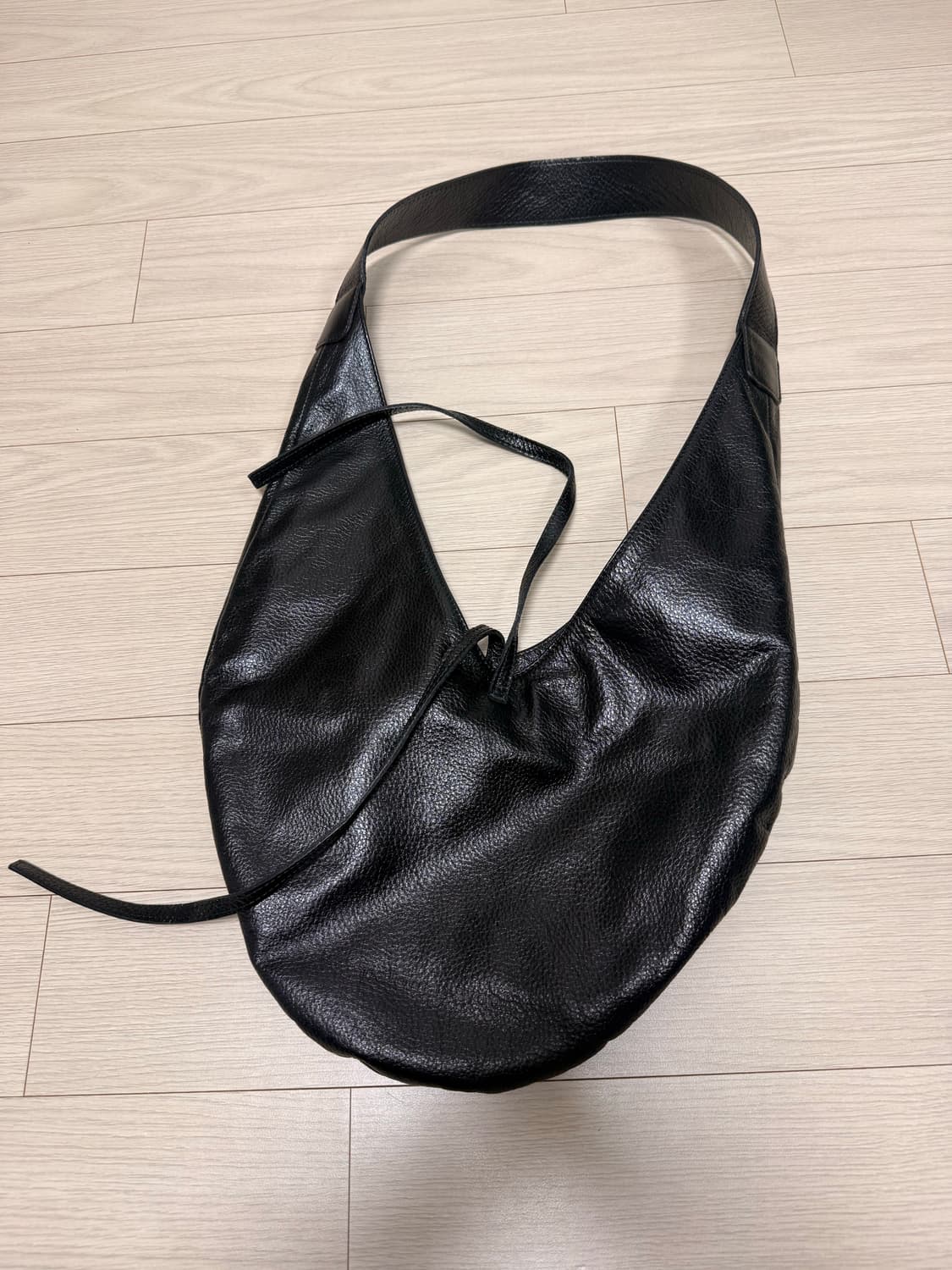 팔로마울 루페 숄더백 미디움 레이스 클로저 버킷백 블랙 상품이미지2