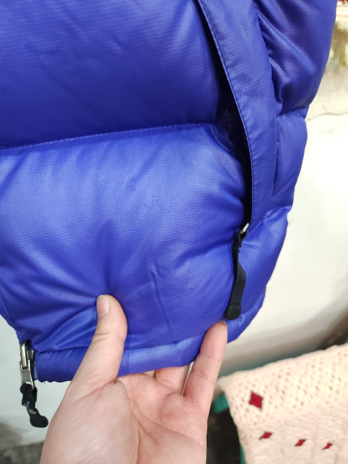 노스페이스  700 퍼플 구스 눕시 패딩 조끼

 상품이미지7