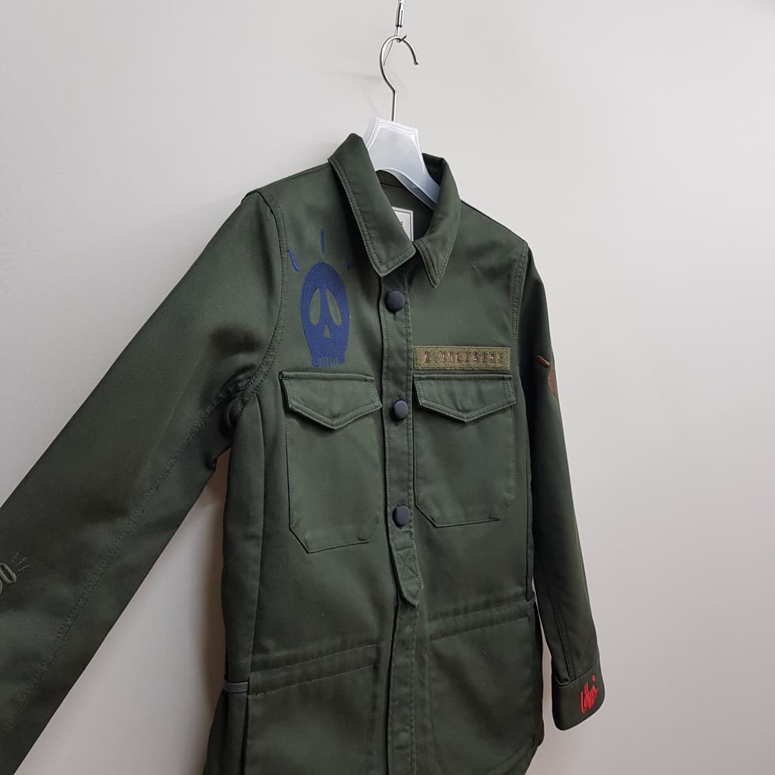 쟈딕앤볼테르 아트 패치 밀리터리 자켓 XS사이즈 상품이미지4