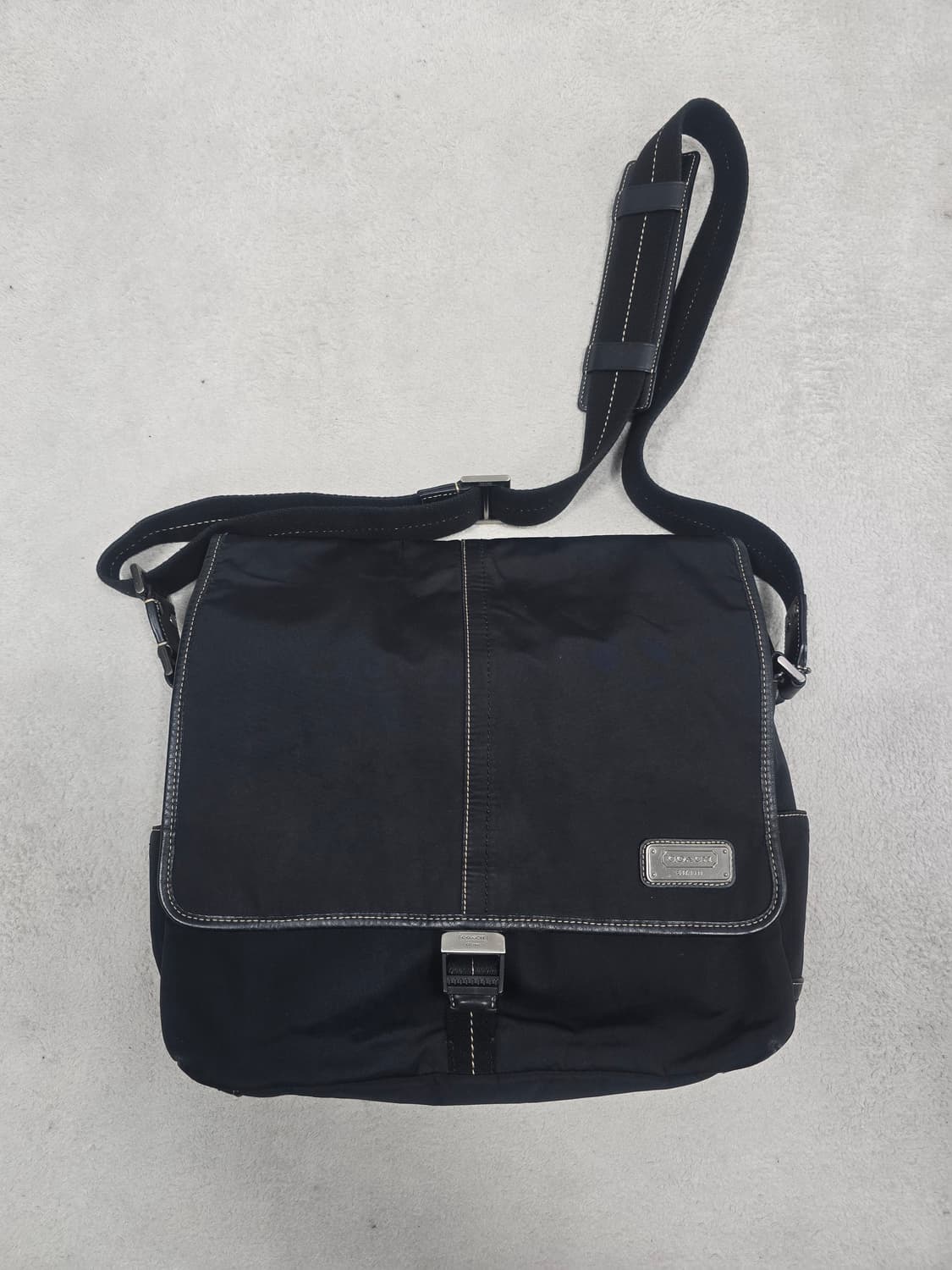 코치 바릭 나일론 맵 백 블랙 상품이미지4