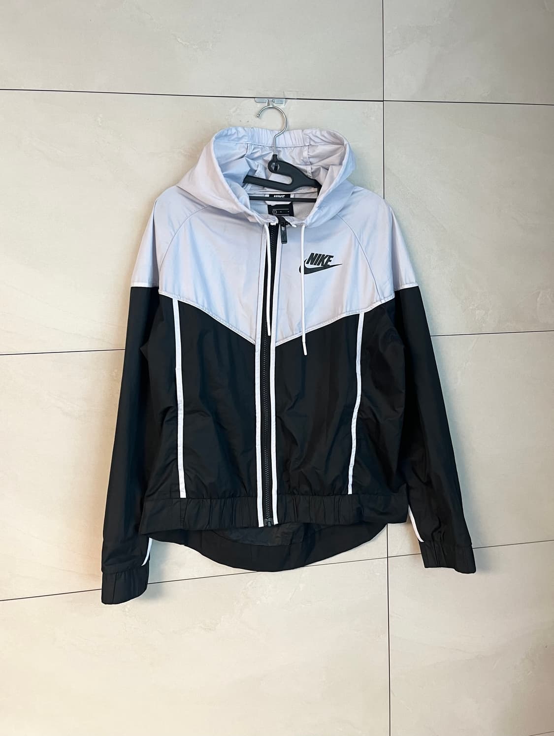 나이키 윈드러너 바람막이 (L size)  상품이미지2