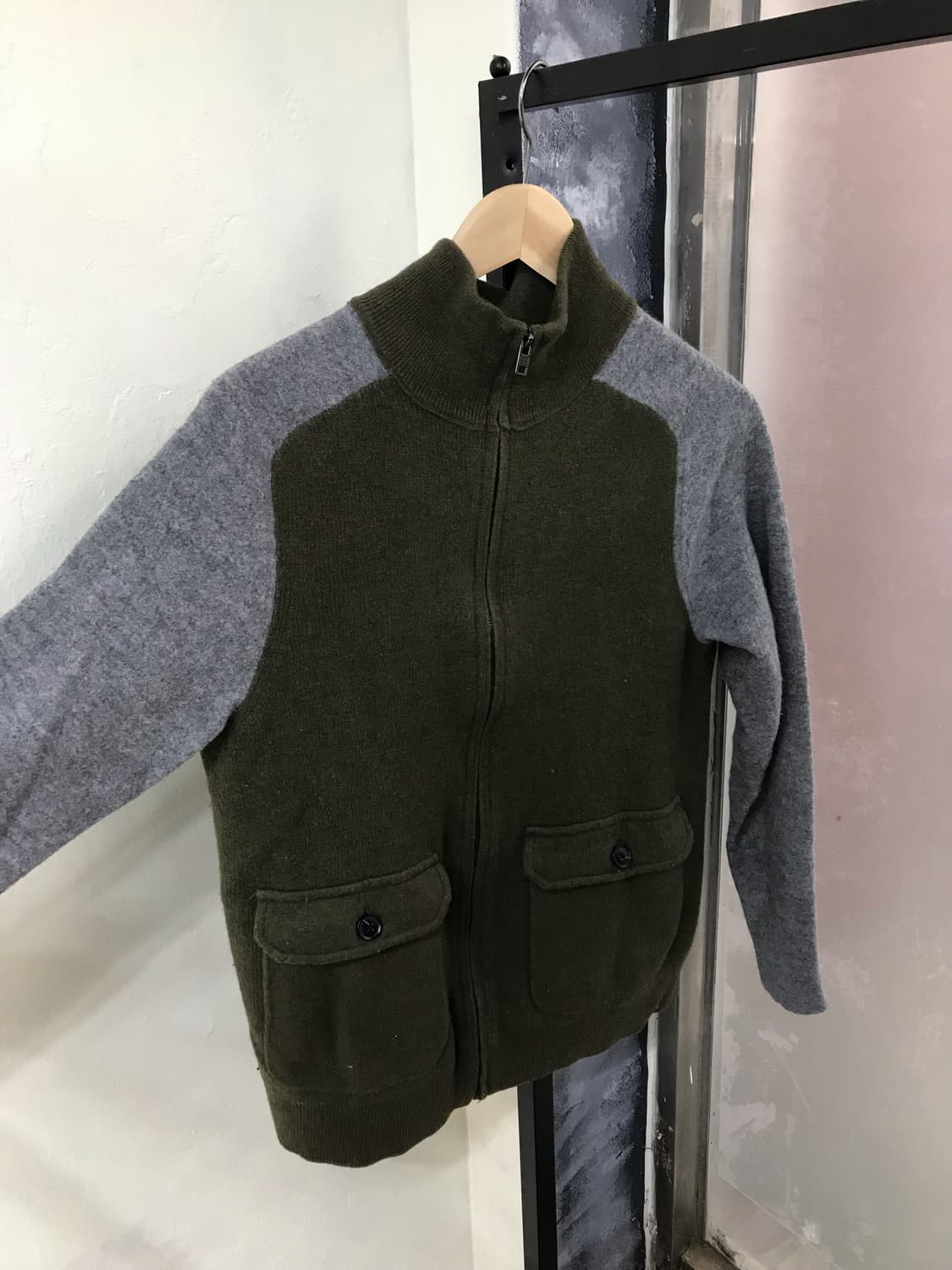 데일리 카키 하구미 잔꽃 타미힐피거 집업 코디세트 상품이미지4