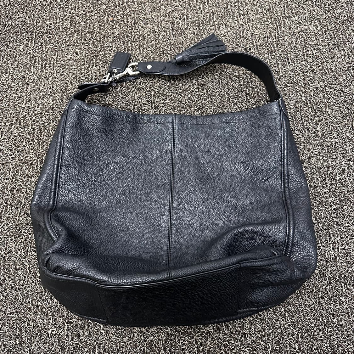 COACH 코치 레더 타슬 빅백 여성 숄더백 호보백 블랙 상품이미지6