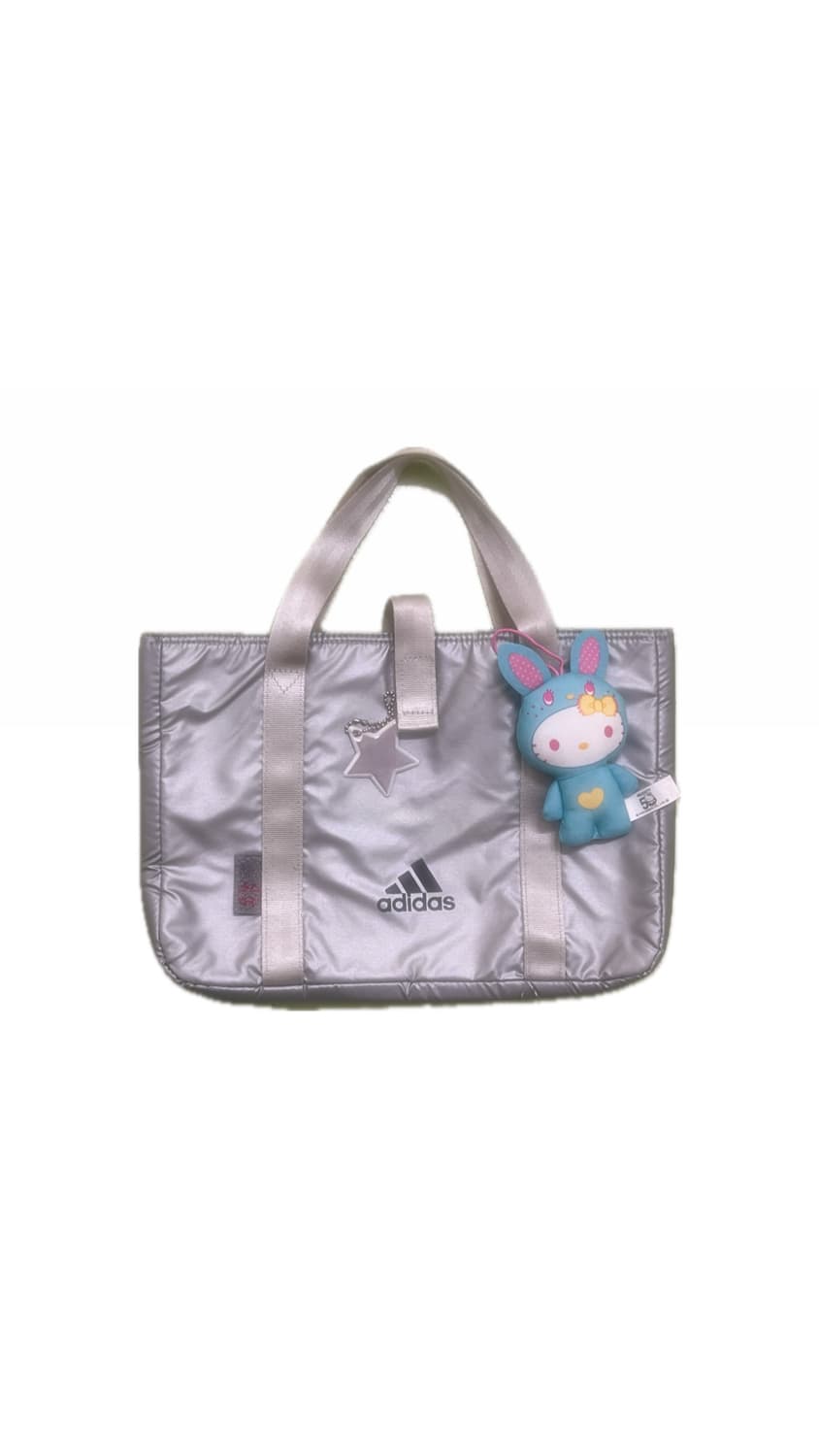 아디다스 실버 패딩 미니백 👾 상품이미지1