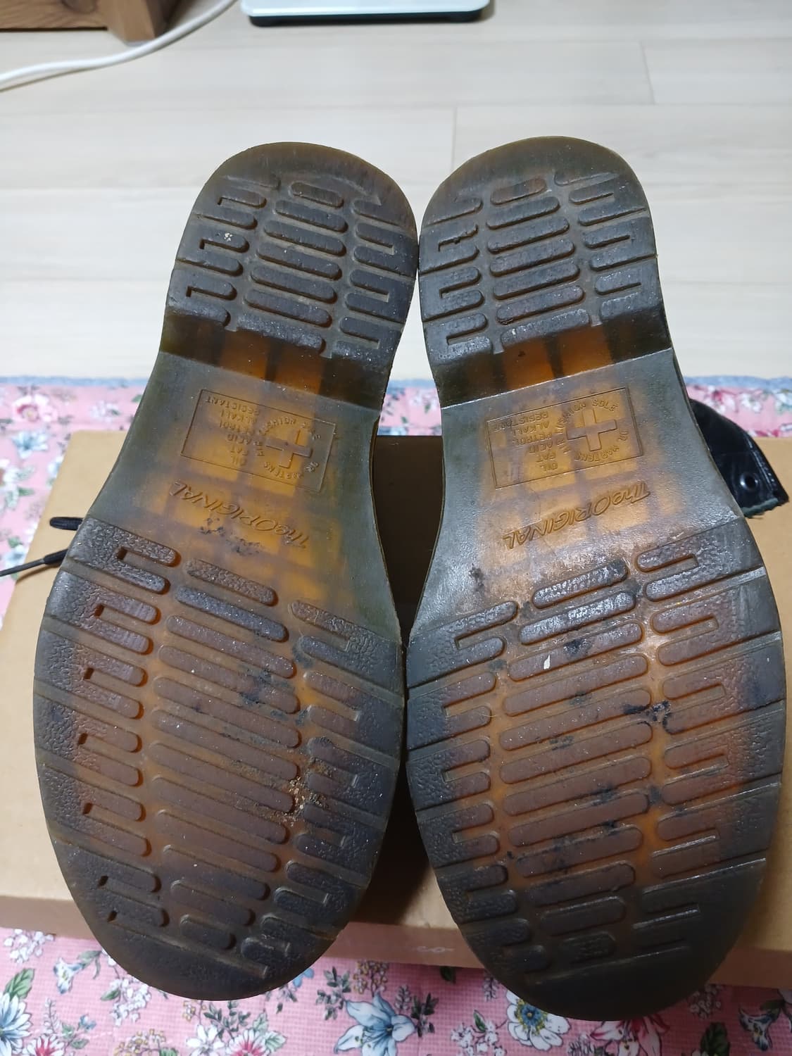 닥터마틴(uk4, 약 230~235mm)
 상품이미지6