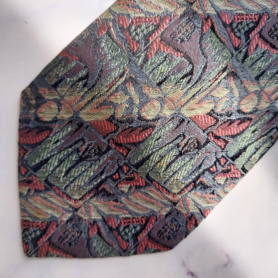 LANVIN 랑방 실크 그린 패턴 넥타이 8.6cm B등급 K2299
 상품이미지3