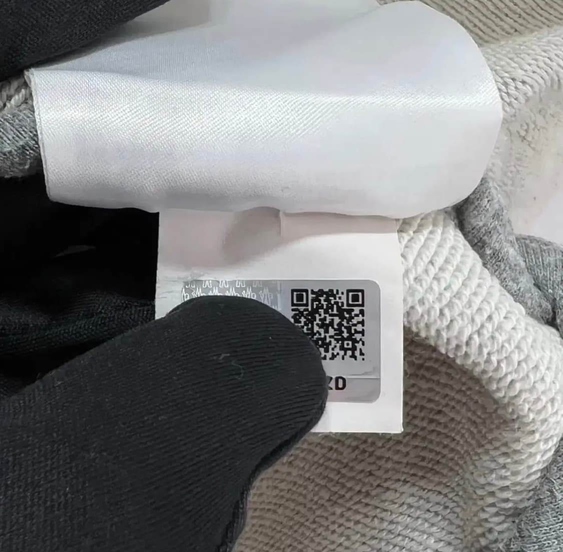 몽클레어 후드집업 L 상품이미지4