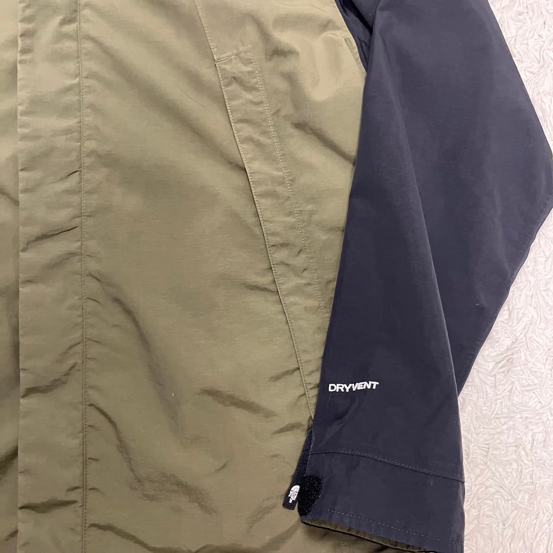 The North Face khaki DryVent windbreaker 상품이미지6