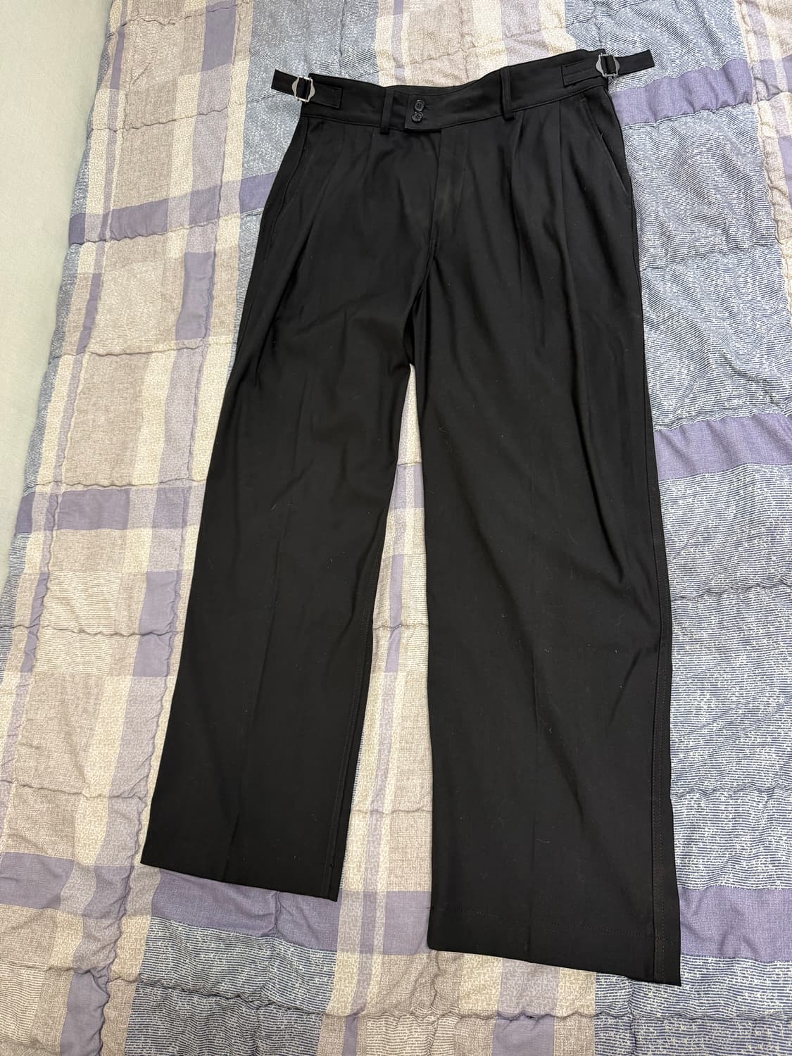 어나더오피스 산티아고 블랙 와이드 팬츠 03사이즈 판매합니다. 상품이미지1