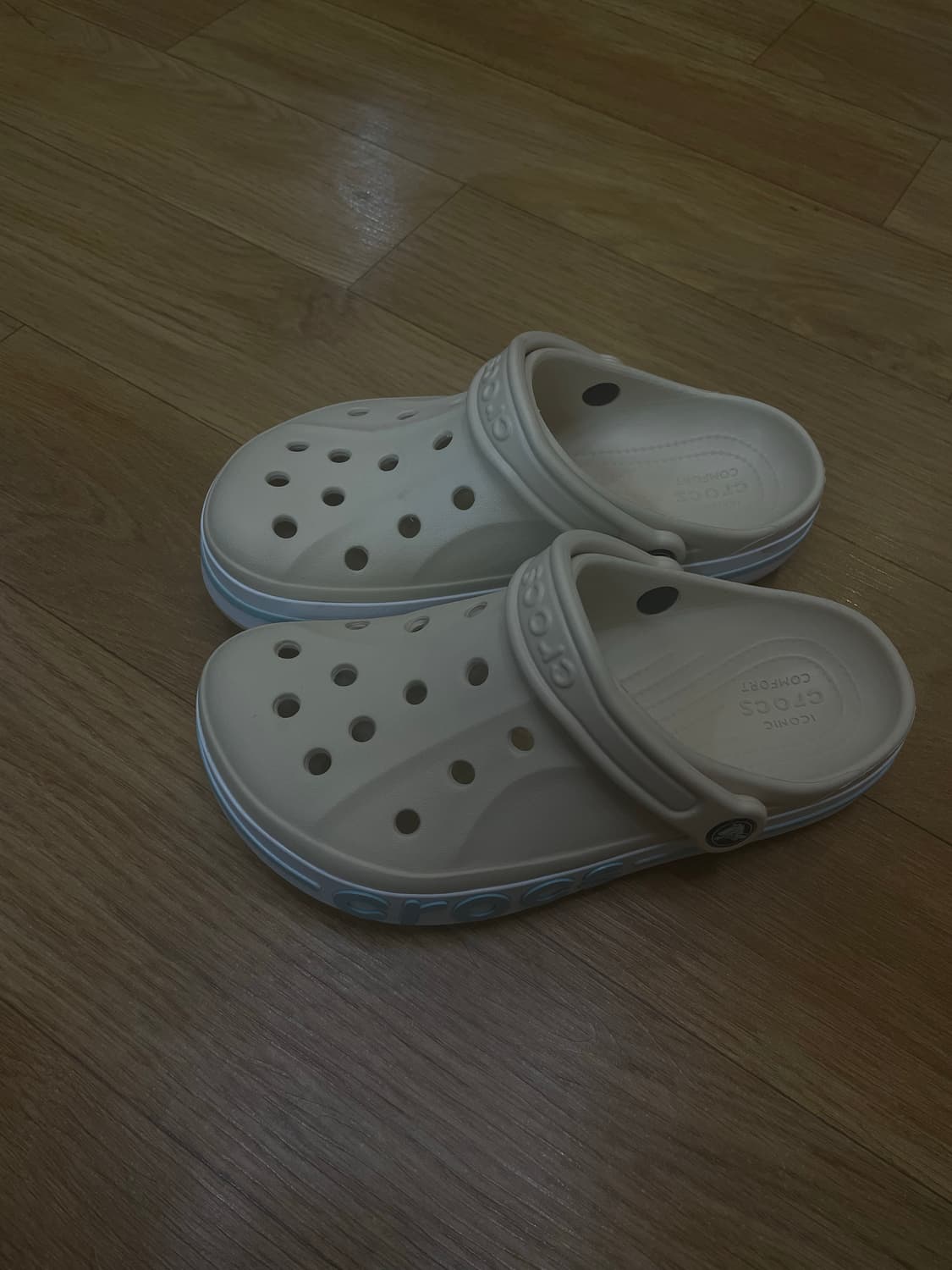 크록스 240 새상품 상품이미지2