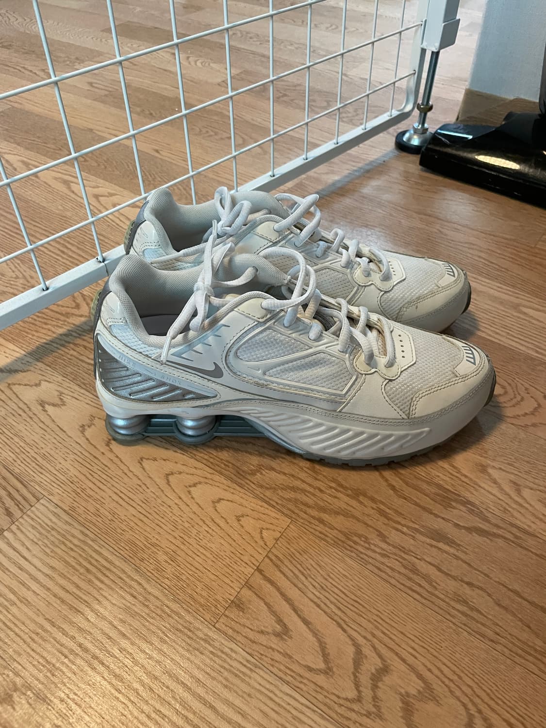 나이키샥스 250사이즈  상품이미지1