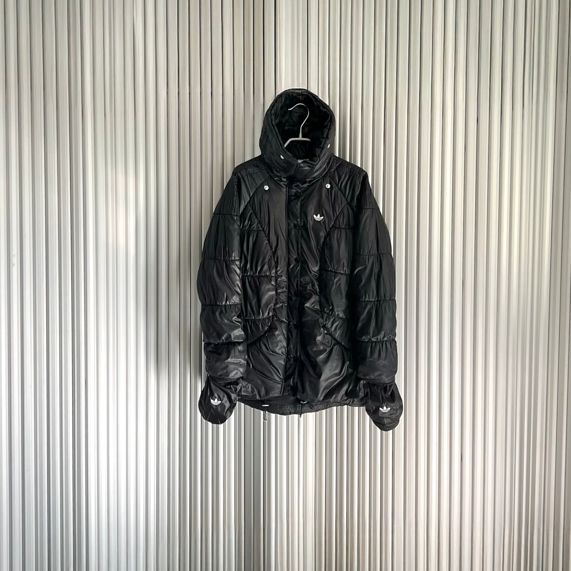 adidas padded Jacket 상품이미지1