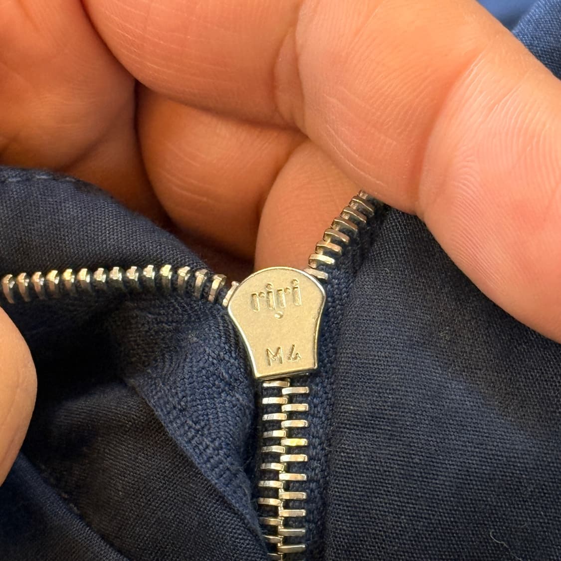 드리스 반 노튼 멀티포켓 리리지퍼 루마니아 생산 50 상품이미지8