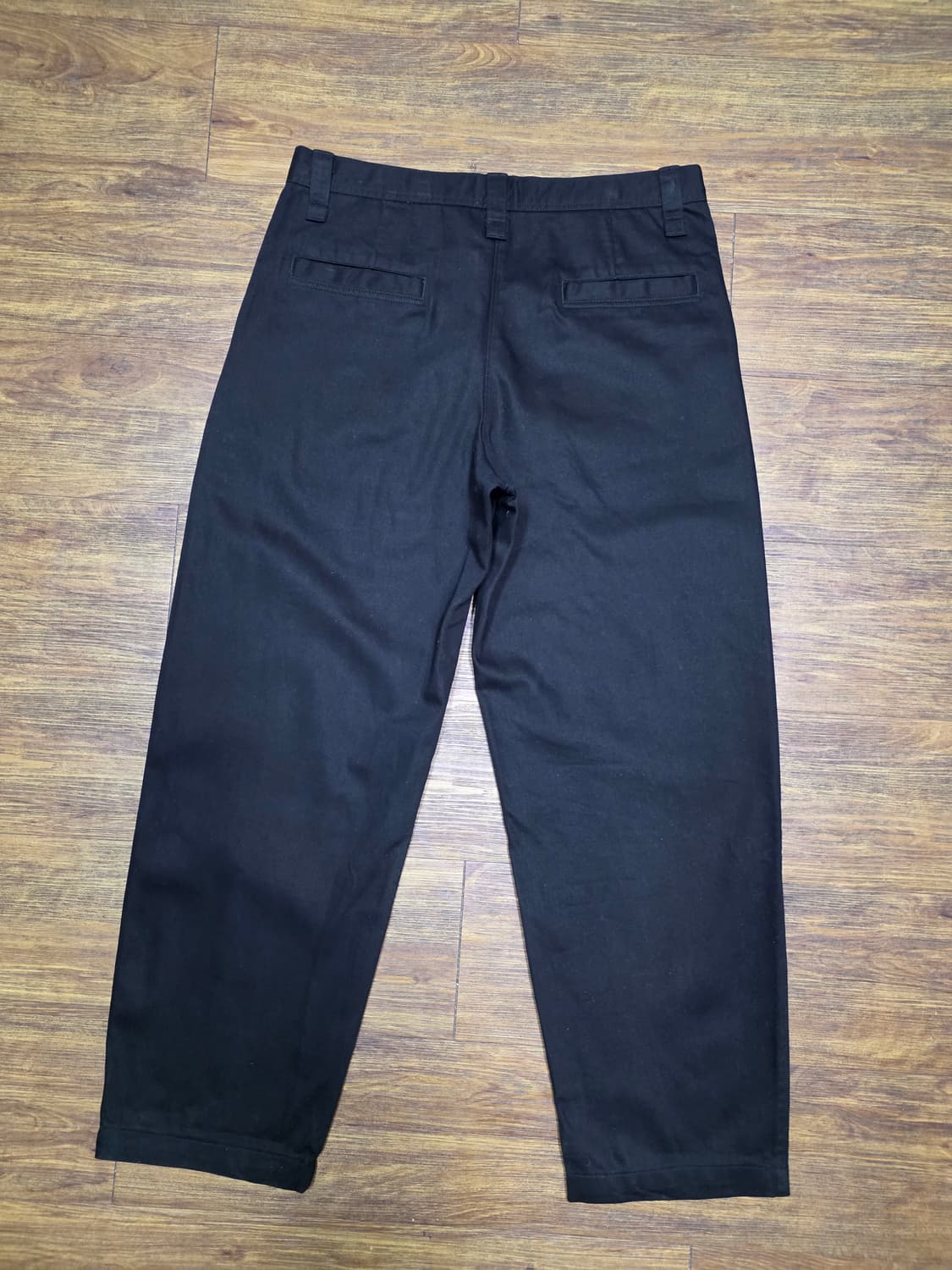 유니클로 U 와이드핏 치노팬츠 거의새거 상품이미지5